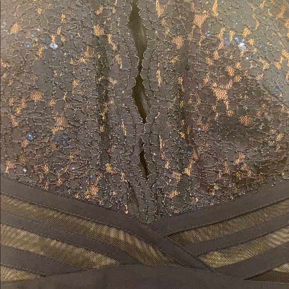 Prom dress - Picture 3 of 5